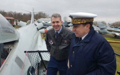 Une visite amicale aux Ailes Anciennes