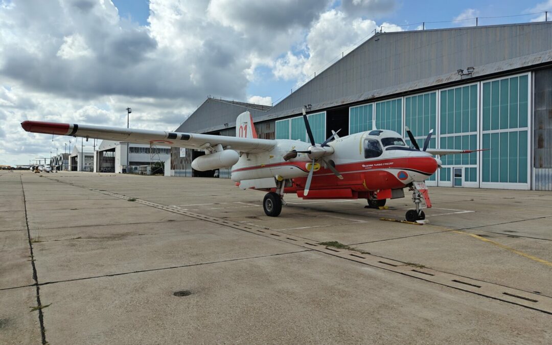 Grumman / Conair S-2 FT « Turbo Firecat »